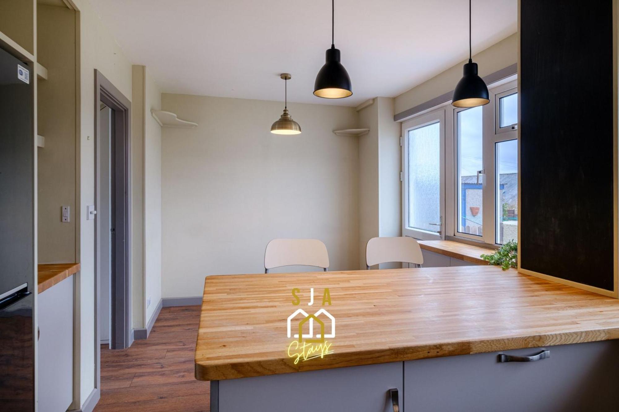 Banchory House - Sja Stays - 2 Bed House Rum bild