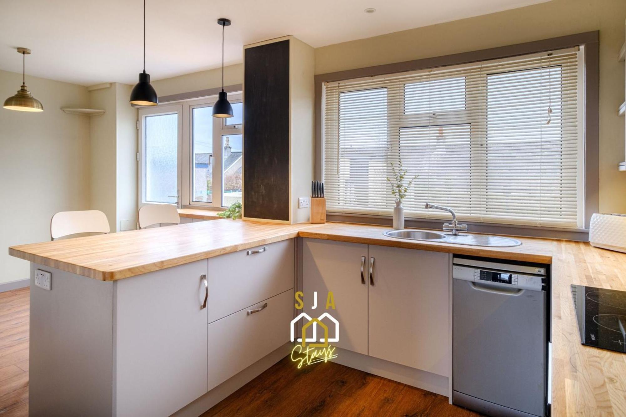 Banchory House - Sja Stays - 2 Bed House Rum bild